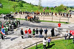 Fahnenweihe des Reitvereins Schönenberg 5. Mai 2012